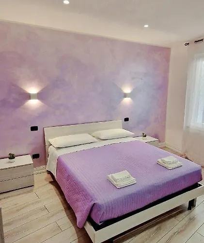 La Casetta Del Vicolo Casa de Férias *